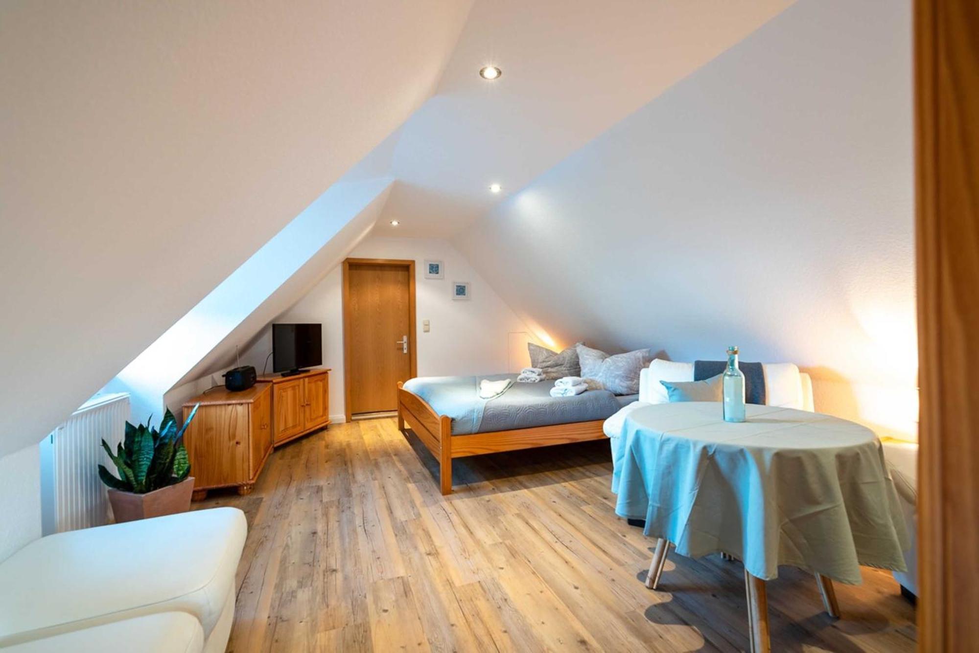 Ferienwohnung Im Reetdachhaus Heringsdorf  Exteriör bild